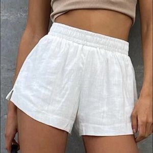 Beach House Shorts Off-White